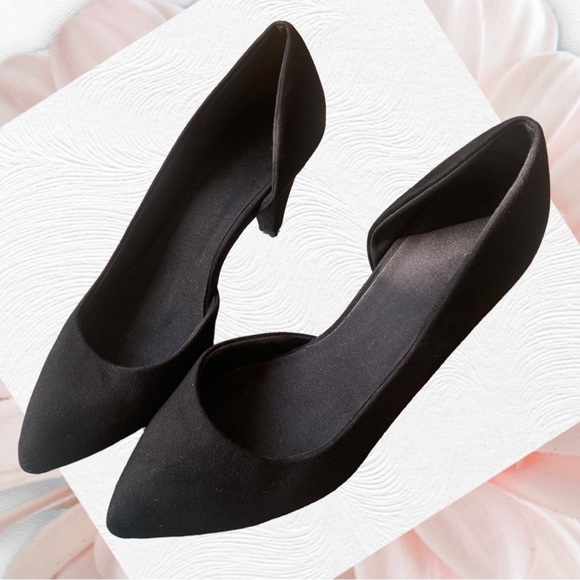 Black Angelina pump - Picture 7 of 9